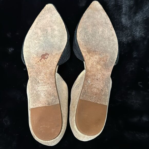 Gorgeous Matt Bernson Leather Flats - Picture 7 of 11